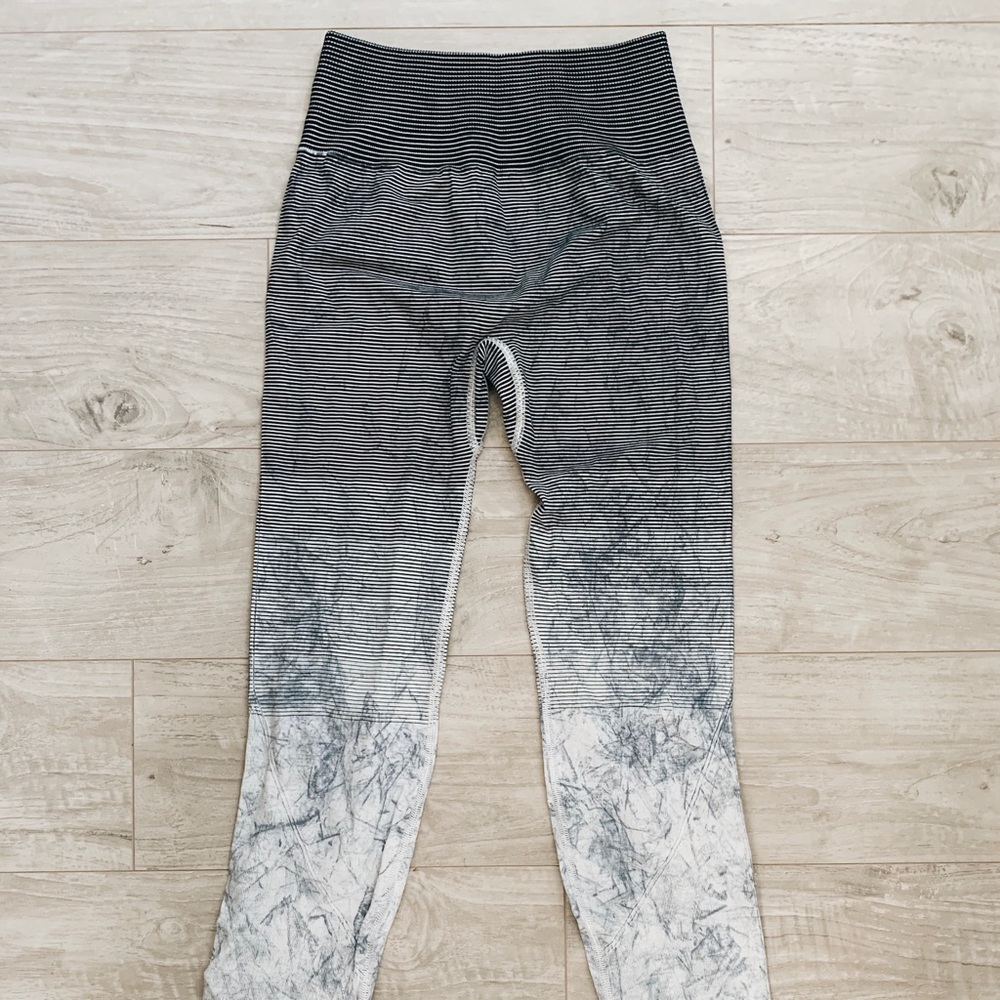 Tye dye lululemon leggings